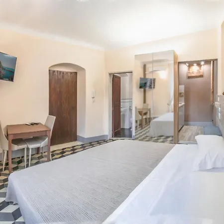 Terrediliguria - アパート